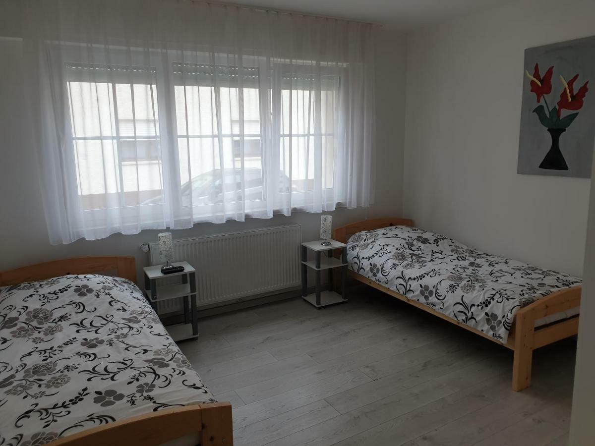 Wohnung, Zimmer In Frankfurt Flughafen Zu Vermieten Mörfelden-Walldorf Buitenkant foto